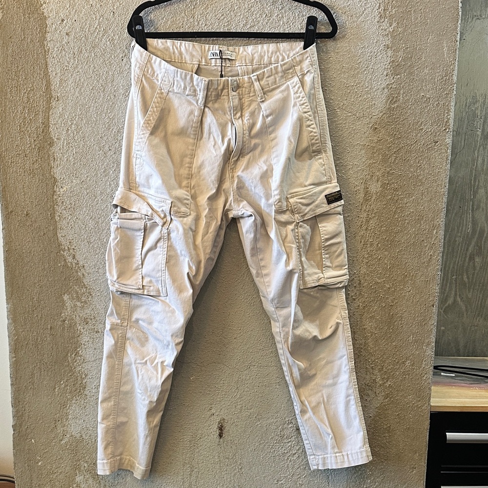 Zara Men's Light Beige Cargo Pants